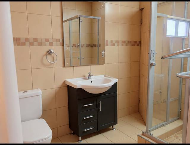 6 BEDROOM HOUSE FOR SALE IN MALVERN